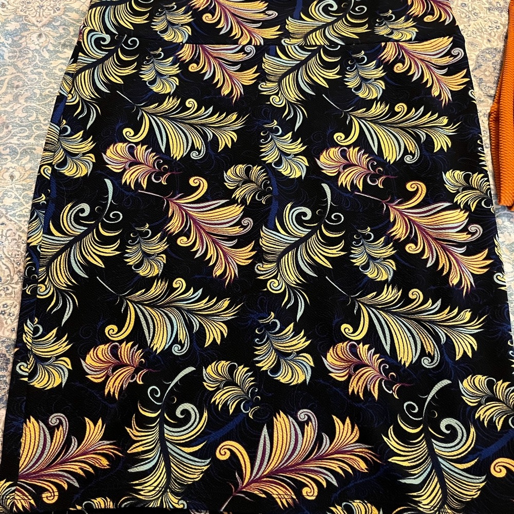 Skirt- Lularoe “Cassie” style